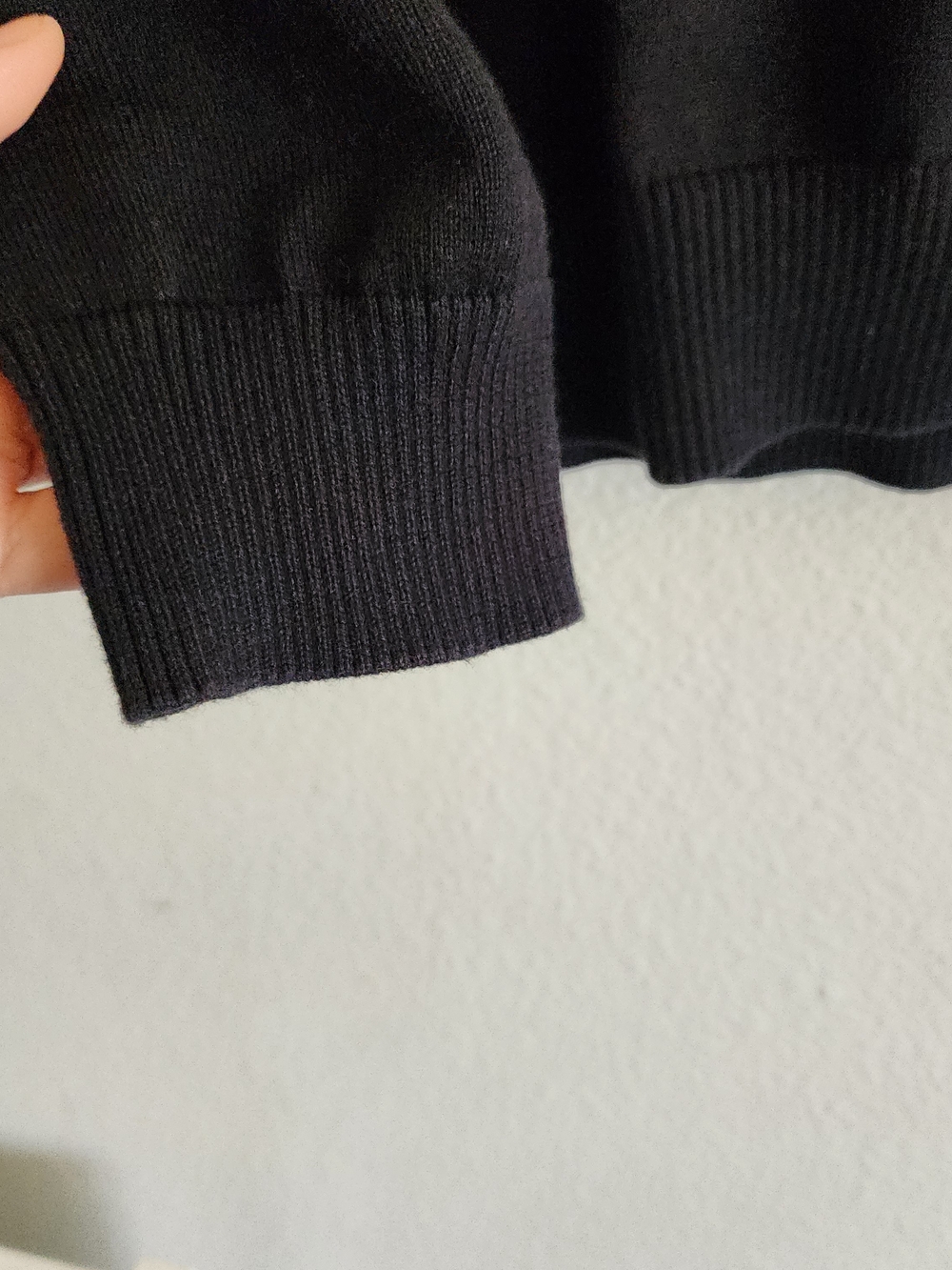 Lacoste Men's Black V-Neck Cotton Sweater - Picture 5 of 8
